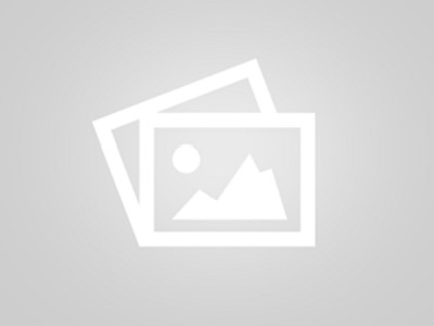 Escharotomy of the hand